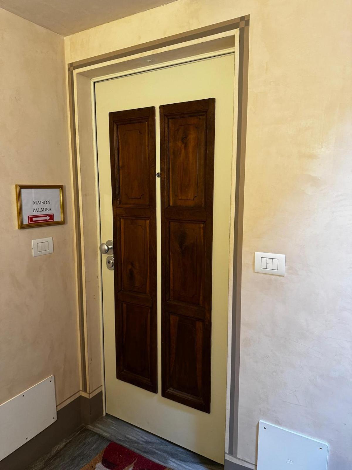 Maison Palmira อาออสตา ภายนอก รูปภาพ