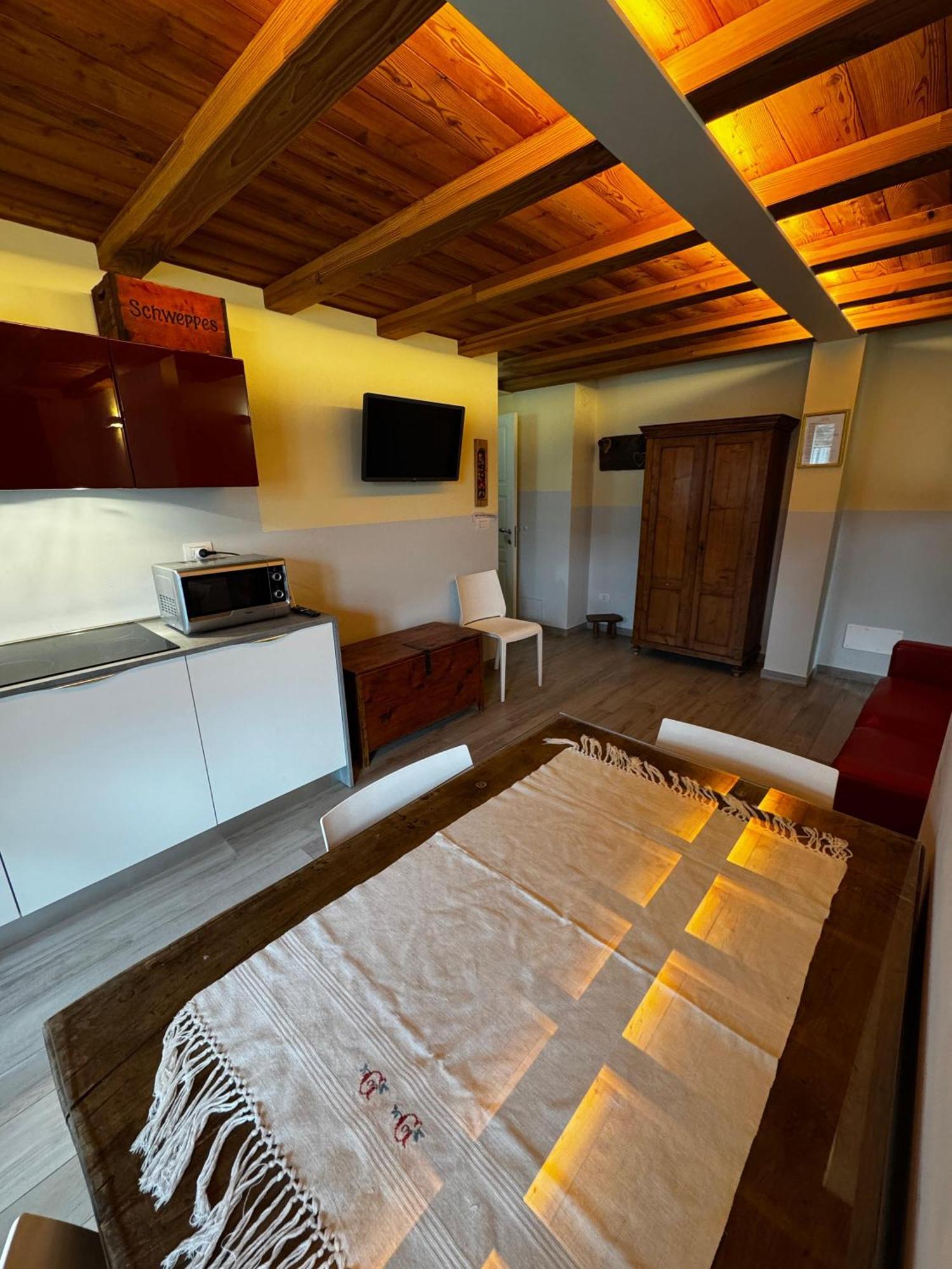 Maison Palmira อาออสตา ภายนอก รูปภาพ